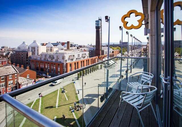 Отель Maldron Hotel Smithfield Дублин-28